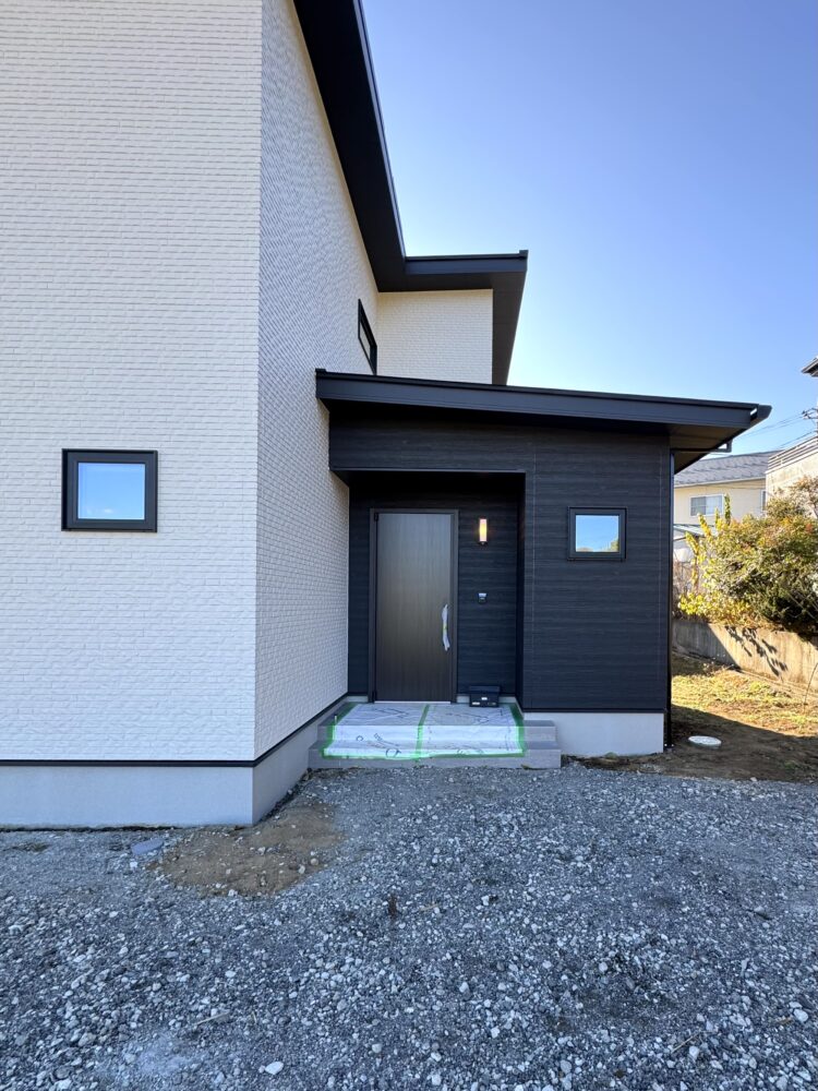 11/29(土)～12/14(日)富士吉田市『子育て世代と考えた家族が自然と集う家』予約制見学会