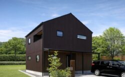 3/7(土)～3/15(日) 三島市徳倉『シンプルで上品な佇まい、光と暮らす家』 完成見学会