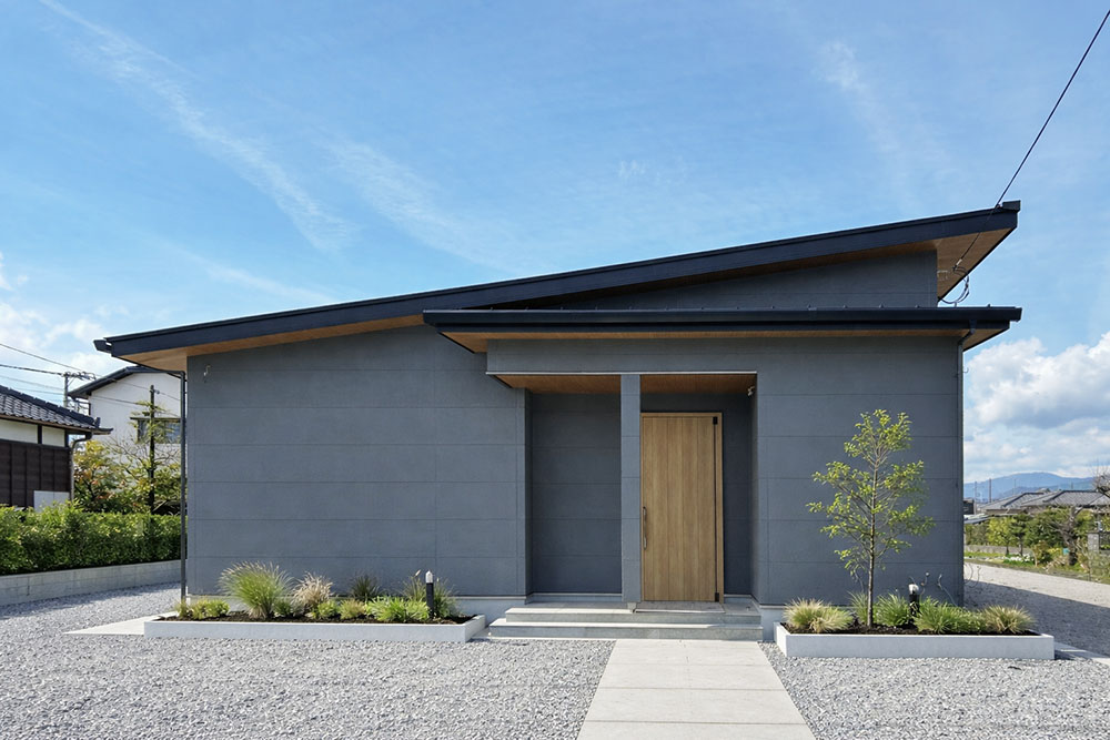 【見学会】3/21㈯～29㈰ 富士市｜HIBIKI Premium 平屋の家｜災害時も安心な、太陽光＋蓄電池のある暮らし