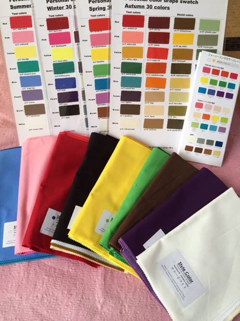 今週のLivingDコラム「自分に合うカラー診断＆秋冬のトレンドカラー講座」