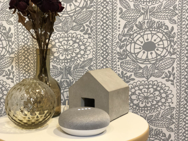 OK Google !  「トッテモ　ウレシイデス」