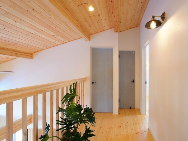 お子様も楽しめるキッズコーナー～住まいプラスワークショップ&cafe～【HIBIKI富士店】