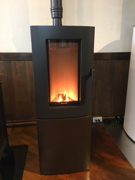 ペレットストーブを販売しているアイワさんに行ってきました【HIBIKI富士店】