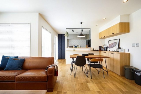 ヴィンテージモダンの家。
#第一建設 #livingd #hibiki #静岡 #新築 #住宅 #新築一戸建て #マイホーム #インテリア #デザイン #ヴィンテージ #ビンテージ #モダン #リビング #ダイニング #キッチン #おうち #おうちカフェ #おうちごはん #おうち時間 #タイル