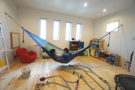 【藤枝市田沼の家】完成見学会で見られる「将来は子ども部屋だけどそれまでは2階ホール」な空間