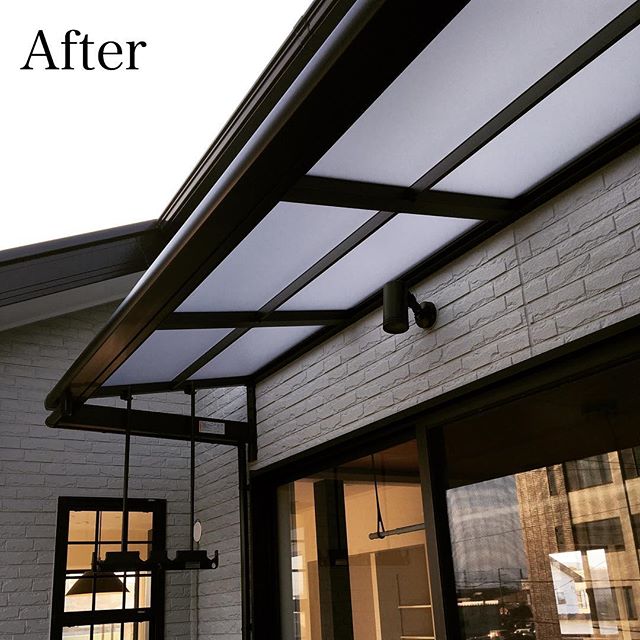 ベランダに物干しスペースを設置。いきなりの雨でも少しくらいは平気なようにテラス屋根を設けました。<br /></noscript>
#LIXIL #スピーネ #テラス #エクステリア #物干し<br />
---------------------------------------<br />
more photos→@altana_renovation<br />
---------------------------------------<br />
富士市永田67-17 1F<br />
TEL0545-51-8700<br />
<br />
#静岡県 #富士市 の #リフォーム #リノベーション なら #アルタナ へ！<br />
「これまで」と「これから」を彩るリノベーション、として<br />
リノベカフェ #アルタナカフェ と「部屋を考える店」インテリアショップ #ハナレアルタナ の2店を拠点に<br />
リフォーム・リノベーションのご相談から家具のコーディネートまで、<br />
すべてを一か所で完結できるスムーズな流れのご提案をいたします。<br />
.<br />
店舗から水回りなどの設備交換、間取り変更や住まいの性能強化まで。<br />
#リフォーム #リノベーション #外装 #エクステリア <br />
#水回り #省エネ #耐震 #施工例 <br />
#家具 #インテリア #インテリアショップ <br />
#コーディネート #アルタナカフェ #altanacafe <br />
#富士市 #ハナレ #hanare #アルタナリノベ