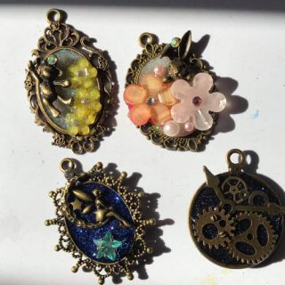 ワークショップ　レジンアクセサリー