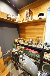 バイクガレージの家　HIBIKI富士
