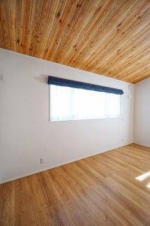キレがいい☆ネイビーアクセント【HIBIKI本社富士店】