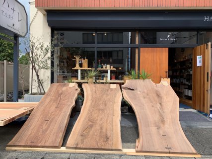 無垢の一枚板テーブル【ﾘﾌｫｰﾑ・ﾘﾉﾍﾞ】