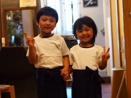 イエミテレポート！キッズワーカーカフェのお仕事編。