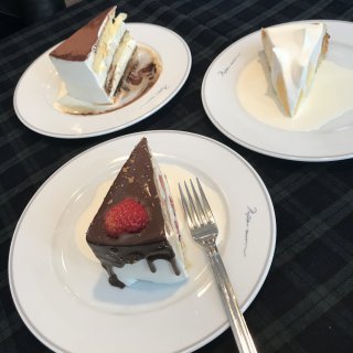 新年初ケーキ食べました🍰