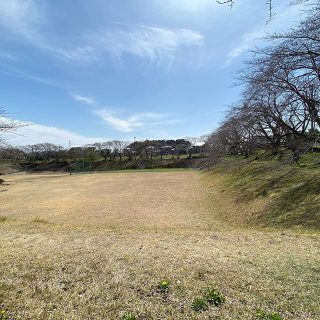 こんばんは。
本日も御来場いただき
ありがとうございました。

Besso  ALTANAは
火•水定休日となります。

お問い合わせは
お電話でお願いいたします。
Besso  ALTANA
☎︎0545-67-3939

#日曜日
#桜並木
#おうち#桜
#アルタナの別荘
#心地よい暮らし 
#焼き団子#お茶
#絵本#買取#キッズイベント 
#間取り#収納術
#モデルハウス
#openhouse 
#sunday
#market 
#bessoaltana 
#sundaymarket
#アルタナカフェ
#ベッソアルタナ
#別荘#富士山麓
#富士山のある風景 
#静岡県#富士市
#静岡イベント 
#富士市イベント
#ファミリー
#ベビー