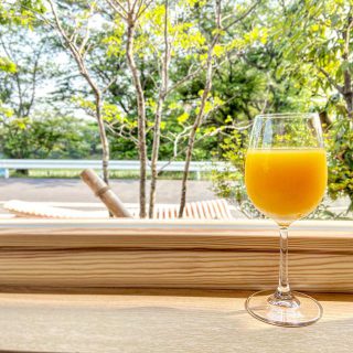 本日も御来場いただき
ありがとうございました。
.
ただいま個別対応で貸切りにて
ご案内しております。
.
御予約は電話0545-67-3939へ
.
予約状況 ※5/2(土)17時現在
.
5/3(日) 午前・午後　共に多少空きあり。
※お電話にてお時間ご相談下さい※
.
5/4(月)午前▶︎🈵午後▶︎🈵
.
5/5(火) 🎌定休日
.
5/6(水)🎌定休日 .
.
Besso  ALTANA
☎︎0545-67-3939
.
.
@livingd_works_daiichikensetsu 
@livingd_fudousan_chintai .
#分譲地
#土地探し 
#モデルハウス
#予約制#見学会 .
#暮らし#心地よい暮らし 
#リビングインテリア 
#パッシブデザイン
#デザイン
#HIBIKIの家
#間取り
#収納術
#一枚板
#モデルハウス販売中 
@livingd_kibaco_03
#マイホーム計画中
#openhouse
#富士市
#沼津市
#静岡市
#藤枝市
#静岡
#別荘