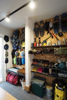 『アウトドアガレージ』の或る家