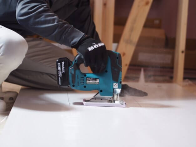 現場は茶色からピンク色に。(3/11～20)