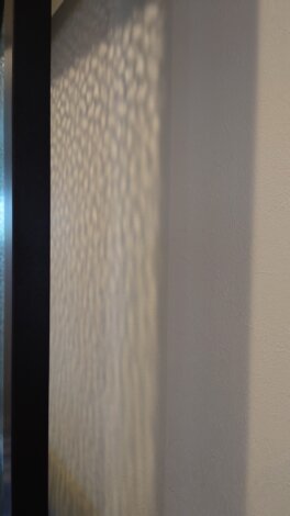 「★壁に移るガラスの模様の揺らぎも綺麗です★」エースホーム通信No.2858【エースホーム富士店】