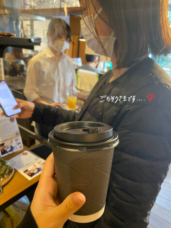 寒い日はALTANAcafeのホットカフェラテ☕