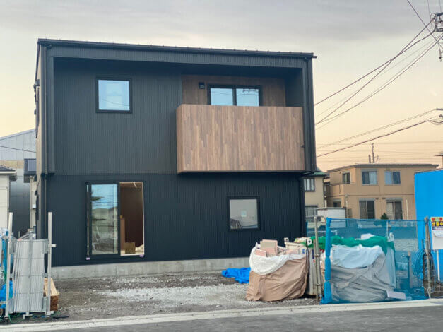 富士市森島分譲地KIBACO新モデルハウス完成まで「外壁施工終わりました🏠」