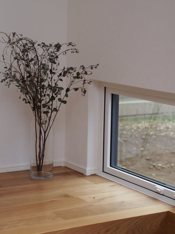 YKKAP APW430 トリプルガラス 地窓