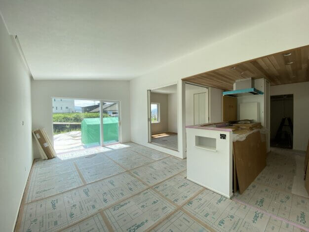 山梨県富士吉田市　完成見学会イベント情報　～高断熱+太陽光 ZEH仕様の平屋～