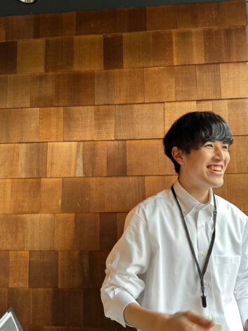 新入社員の吉川怜応です！