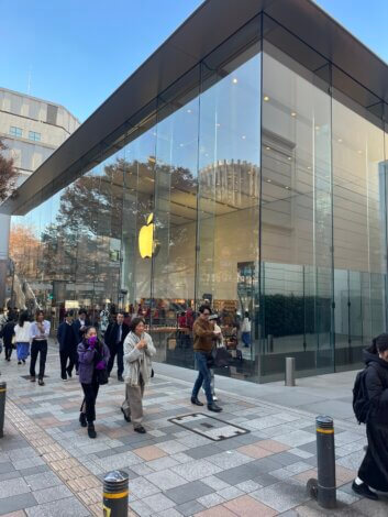 Apple　store　表参道