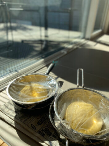 トリプルガラスの窓辺でパン発酵＊ベーグル＆カレーパン作り【沼津支店】