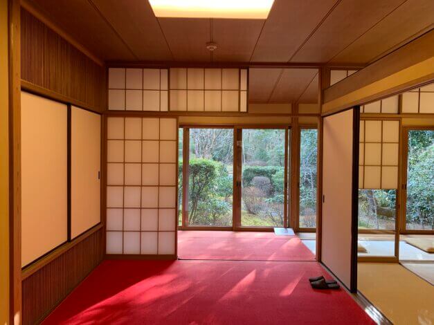 日々のこと　東山旧岸邸　茶室の縁側から雨垂れを愉しむ【山本ブログ】