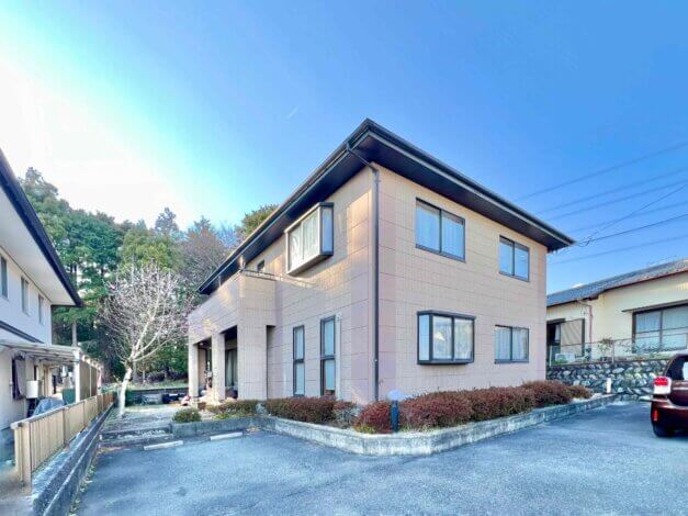 中古住宅：富士宮市万野原新田『閑静な住宅内にある築24年の2階建て4LDK』