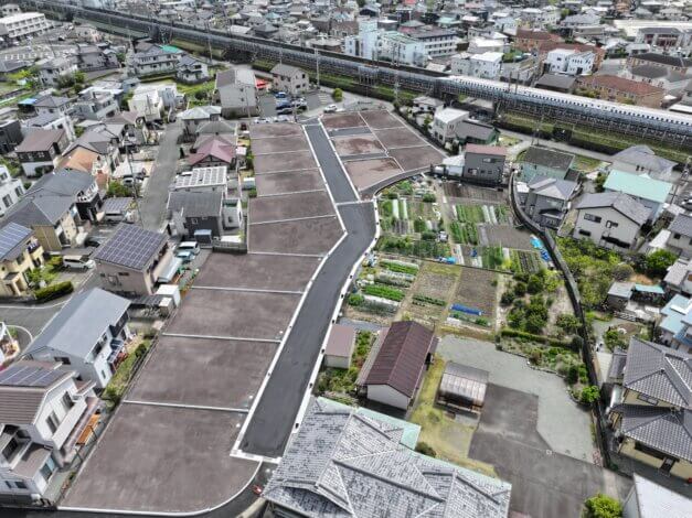 新富士駅徒歩8分・富士駅徒歩約20分・静岡駅まで新幹線で10分　全16区画分譲地完成！