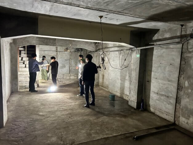 ★沼津の街中に地下室のある昭和レトロな中古★