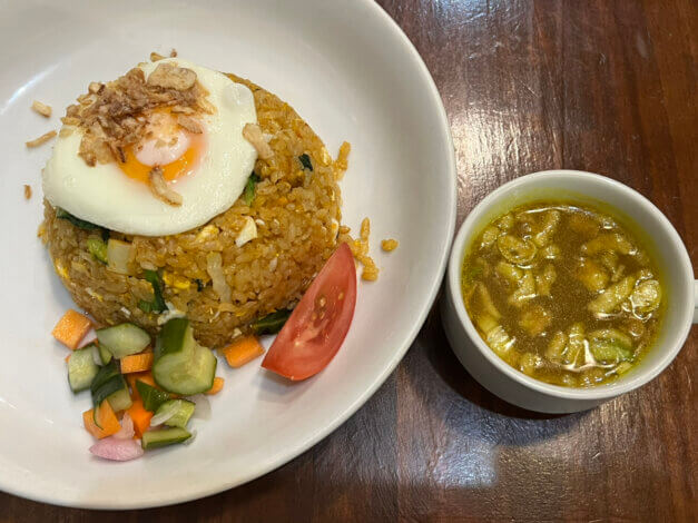 孤独のグルメ巡礼日記68店目はチャべ目黒店でインドネシア料理