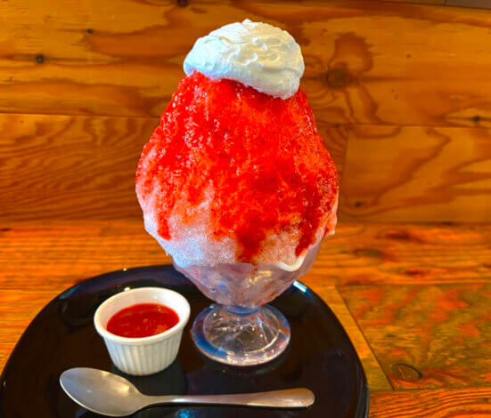 暑い日はかき氷と高断熱住宅でクールダウン