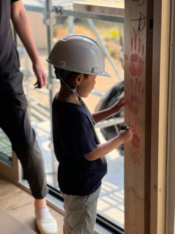 上棟式と配線立ち合いを行いました。