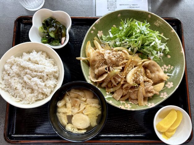 ランチも美味しい居酒屋さん！？？