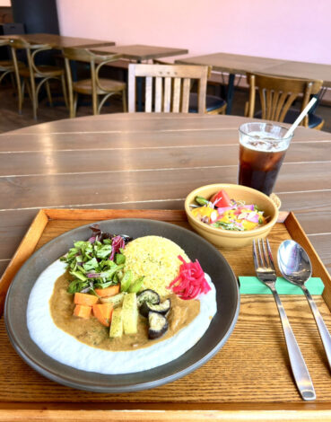【富士宮市】ベジカフェマジナで味わう絶品ビーガン「マッサマンカレー」ランチ🍛