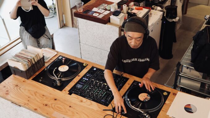 富士宮 FUN AND GAMES｜音楽と食が交わる“大人の遊び場”が誕生