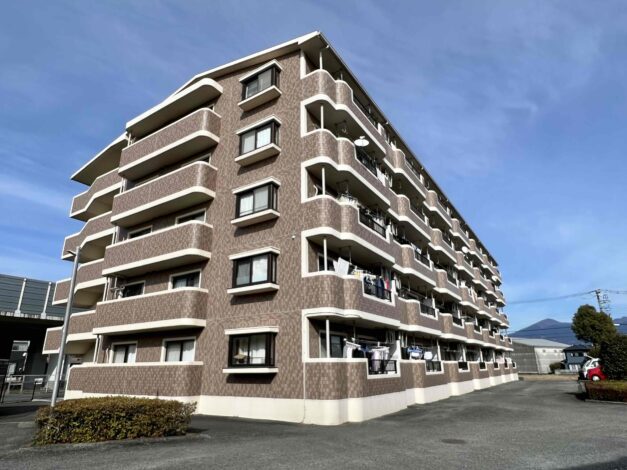 賃貸マンション『富士市長通　３LDK』ペットと一緒に生活できます。