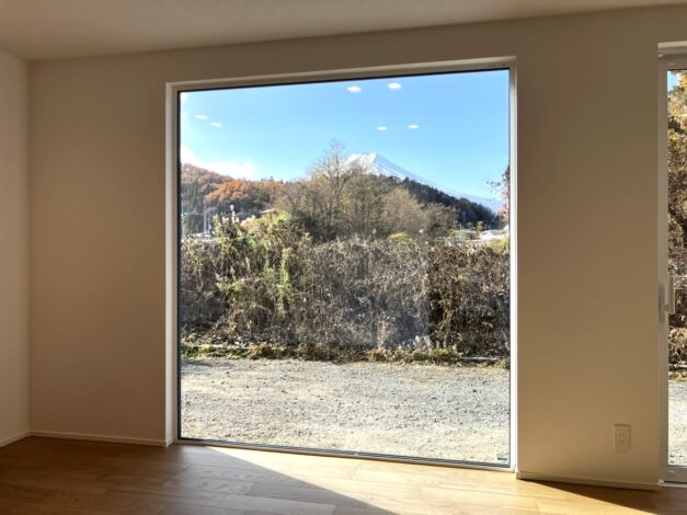 明日から開催！富士山ビューの平屋見学会＆おすすめカフェ｜Fuuto Coffee&Bakeshop【山梨富士吉田】