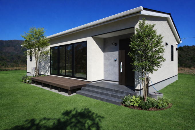 最小限の暖房で家中快適！C値0.16・UA値0.34の平屋で見えた「温度ムラの少なさ」【山梨エリア】