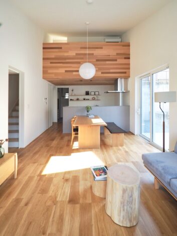 平屋のように暮らす2階建てがもうすぐ完成！