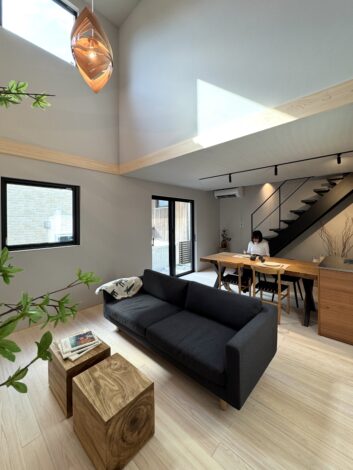 塗り壁、ヒノキの床。空間美を感じる 新モデルハウス KIBACO 05noki完成間近！